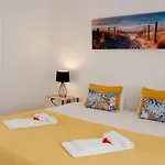 Turisticos Sollagos Apartament *