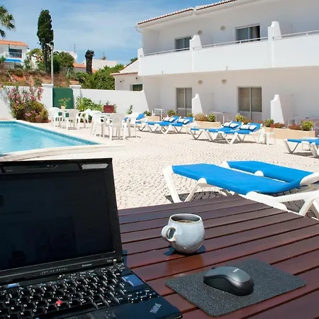 Turisticos Sollagos Lejlighed *