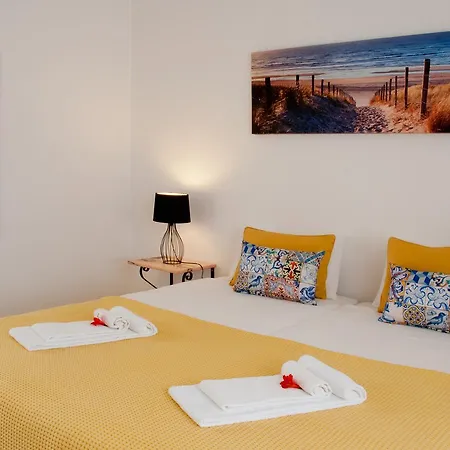 Turisticos Sollagos Lejlighed *